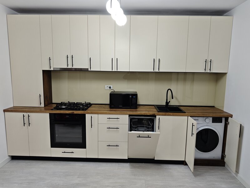 Decebal, Alba-Iulia, mobilat si utilat premium